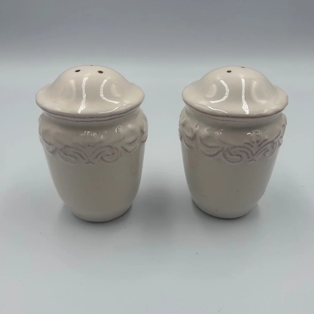 Chris Madden Corvella JCPenney Cream Ceramic Salt and Pepper Shaker Set Scroll